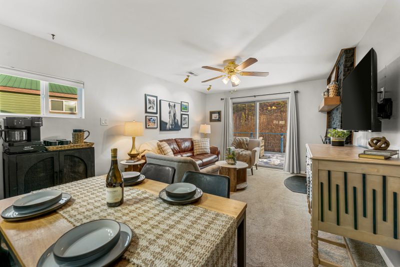 Afb29aa5 e4e6 494e 93f1 b14efa538fca homerunner