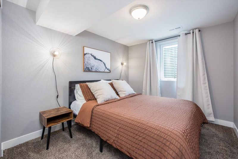 B028d749 b8aa 465b 84db baca14a5b920 homerunner