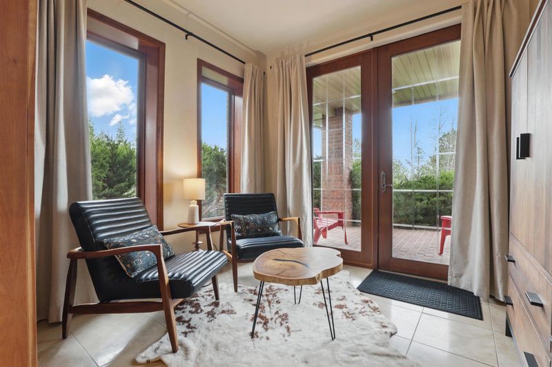 B14ff455 521f 48c6 9506 ab05c8650f2f homerunner