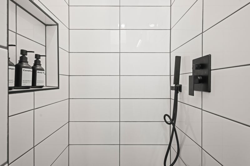 B3086250 4d08 4629 992d 2735a8fa8577 homerunner