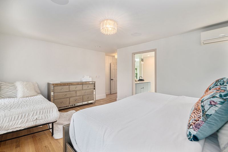 B4f7f81a d088 448d 8bc8 ea28df0fdc9c homerunner