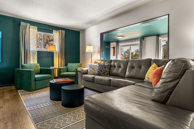 B6716de0 e11f 4431 bf92 d1c71c9ee78b homerunner