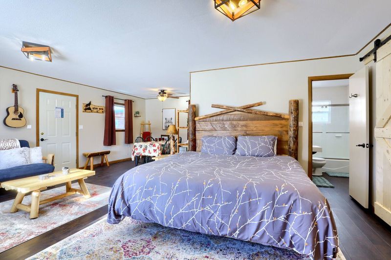 B89136a5 4af4 4e6a a908 73eaad4dbb57 homerunner