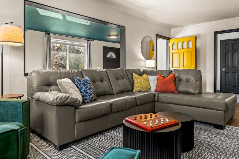 C70c9881 bd67 4506 910d 1a0079774324 homerunner