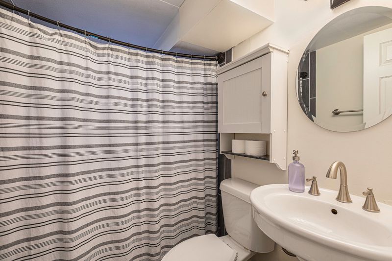 C8a4dd45 7864 44e2 a42d a65031fb263f homerunner