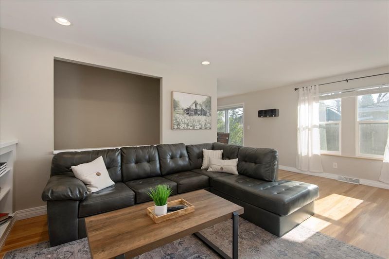 Ce3f1cbc ea6b 4c0a bb3b 981174d6db3d homerunner