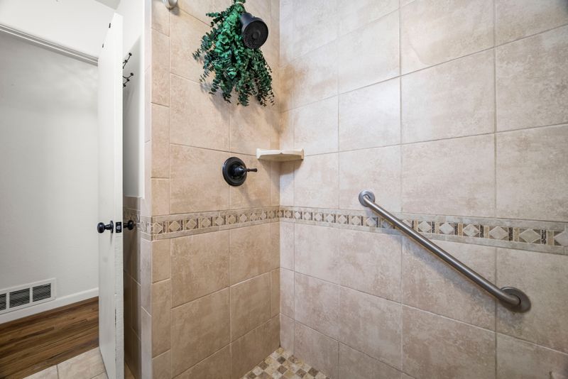 D117abe3 93cd 4518 889e fa756dbeb511 homerunner