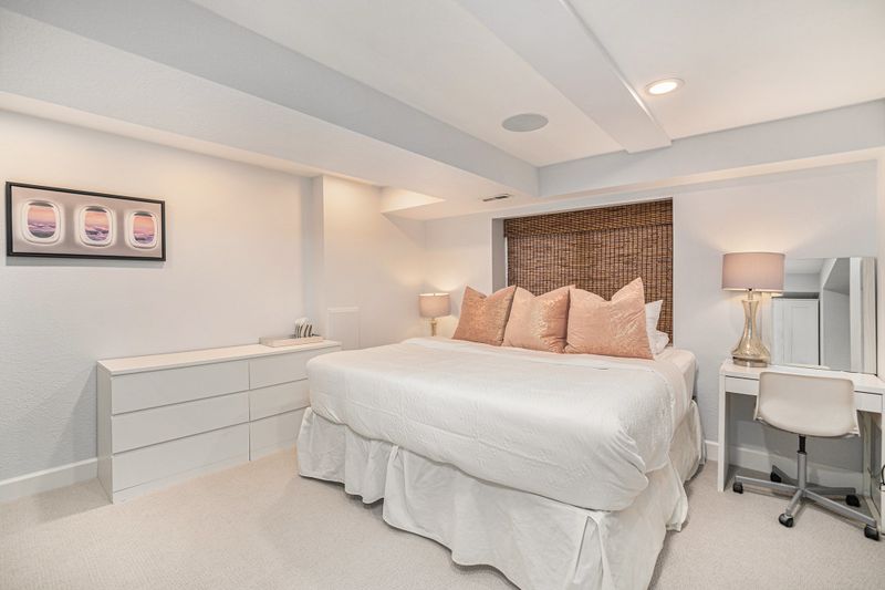 D1ff3ab8 26ec 46b7 b2b3 fe40de27dd16 homerunner