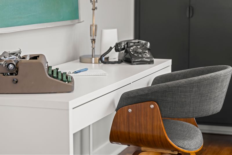 D55ae383 a3e3 48ed bf7f 36404775ea7a homerunner