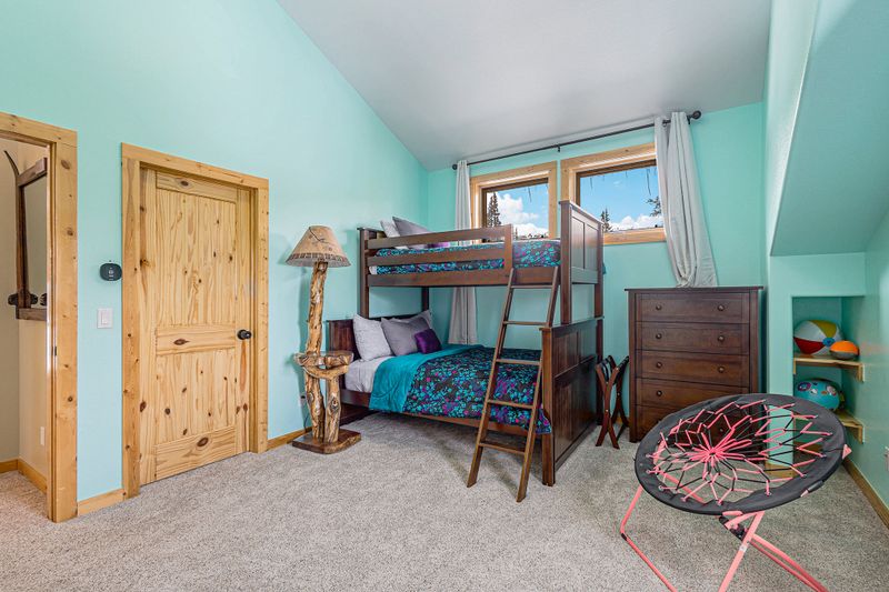 D8495510 5d90 499a b58d db5082d542b5 homerunner