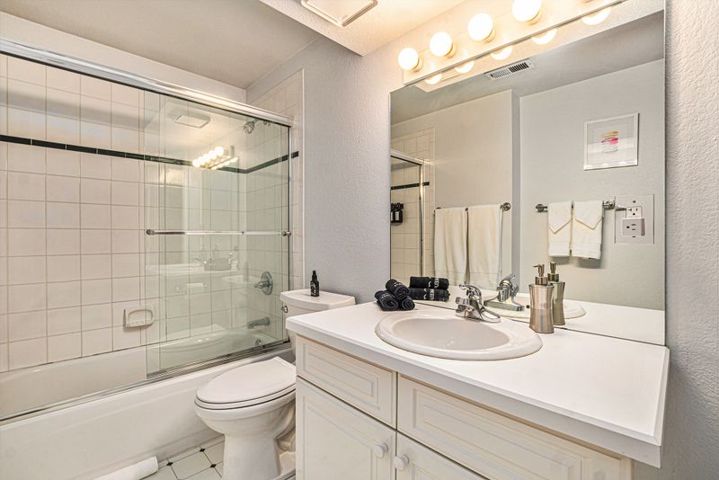 Da48b14b 7930 49da be92 8cca295094dc homerunner