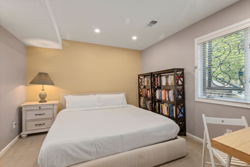 Daeae415 8dad 46af ab1a 4980f75201a6 homerunner