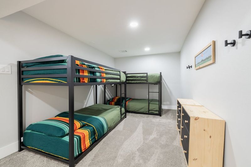 E50e728c ccfa 41b9 9370 351707397c55 homerunner