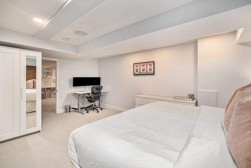 Eaac7924 01de 4a15 a472 b755c27362d5 homerunner