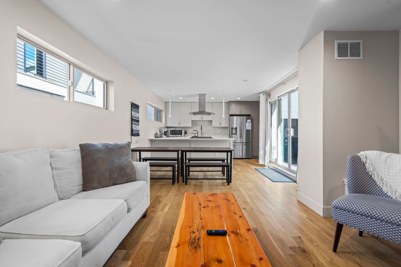 Ec0572c3 1d85 491f ae5e a1ebc90a75b0 homerunner