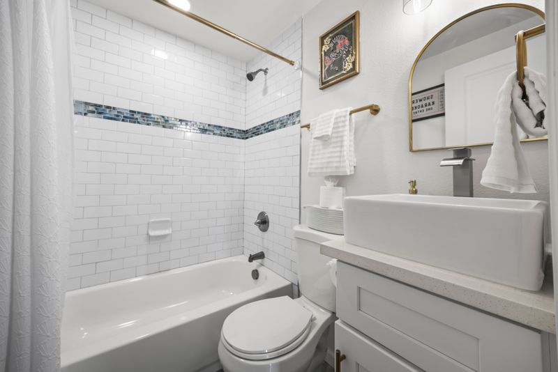 Ec5fa1a2 d1e4 4676 8900 934fe3928a47 homerunner