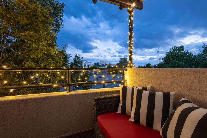 Ed15d332 d3bf 4053 82ba ea57b8ee0bb8 homerunner