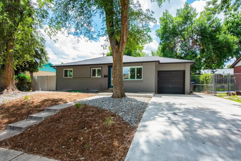 Eeb107f3 c53d 40e3 bb0e 90ff75b75533 homerunner