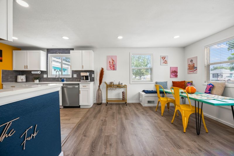 F5efd318 30e4 4337 bfd1 074d560f948e homerunner