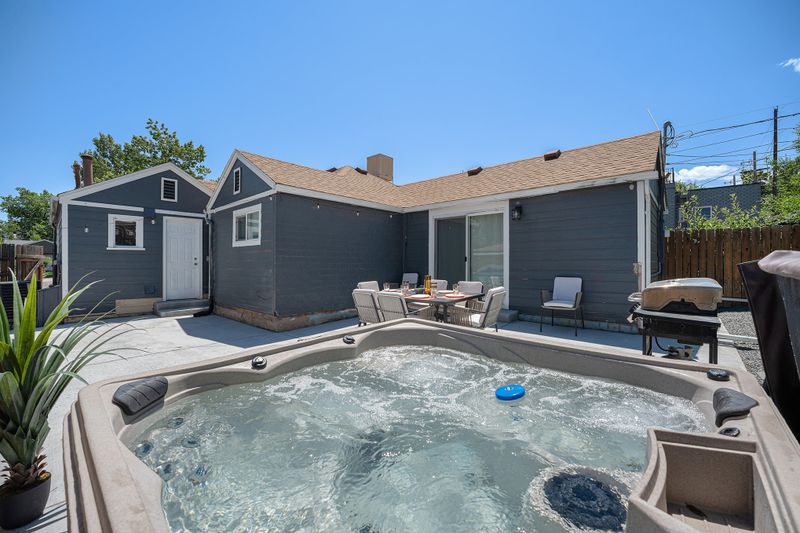 Feca53c5 119a 471a 821b 450e6f89e795 homerunner