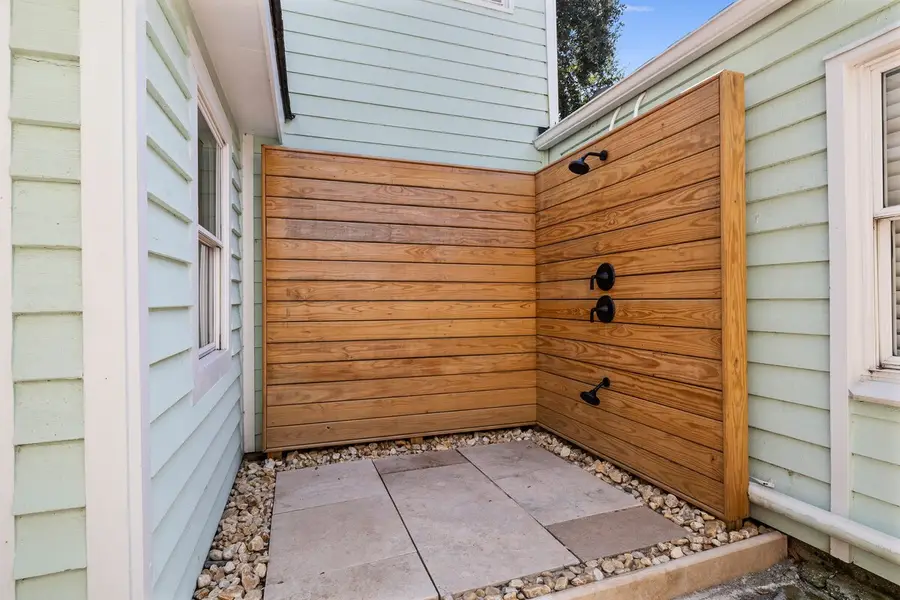Outdoor shower, great for using after the beach or pool! 