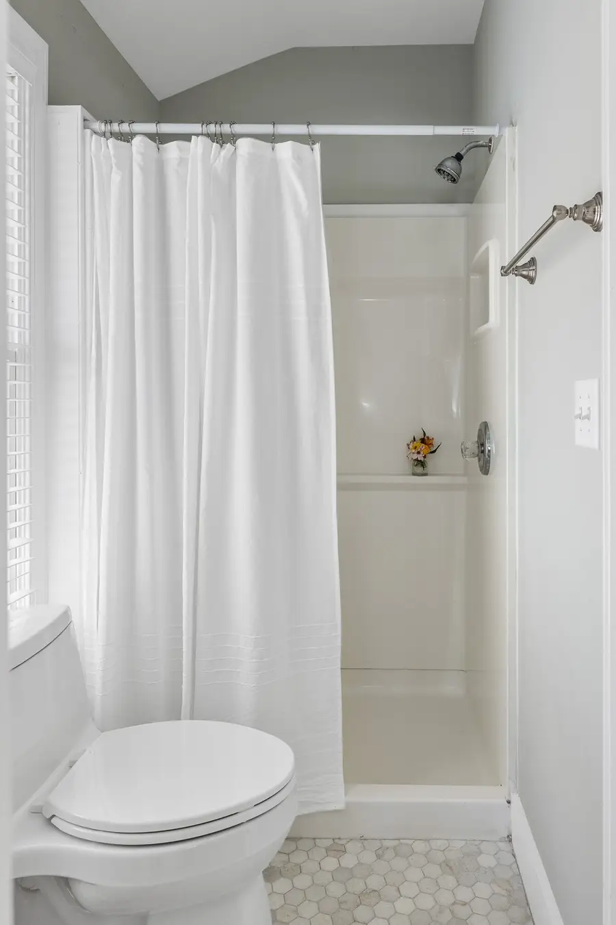 Bathroom 2: Walk-in shower
