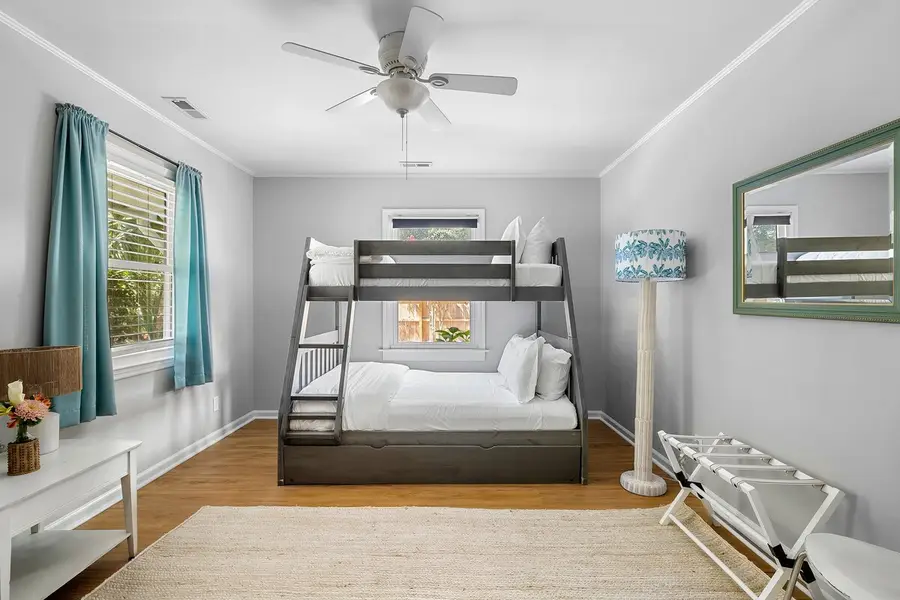 Bedroom 4: Full Bed + Twin Bed + Trundle Bed (Twin) + Ceiling Fan & TV