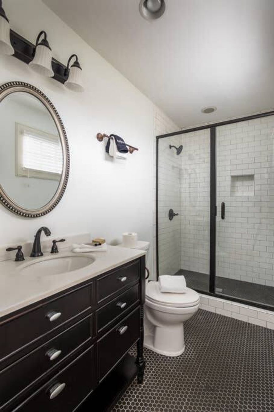 Bathroom 1: Walk-in shower 