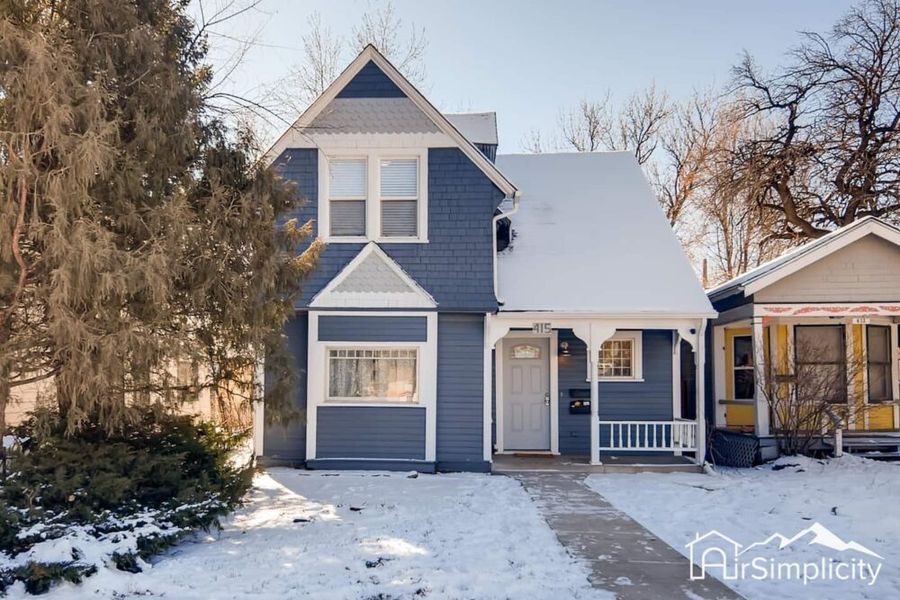 Victorian Duplex • Renewed Interiors • Walk to DT Main Image