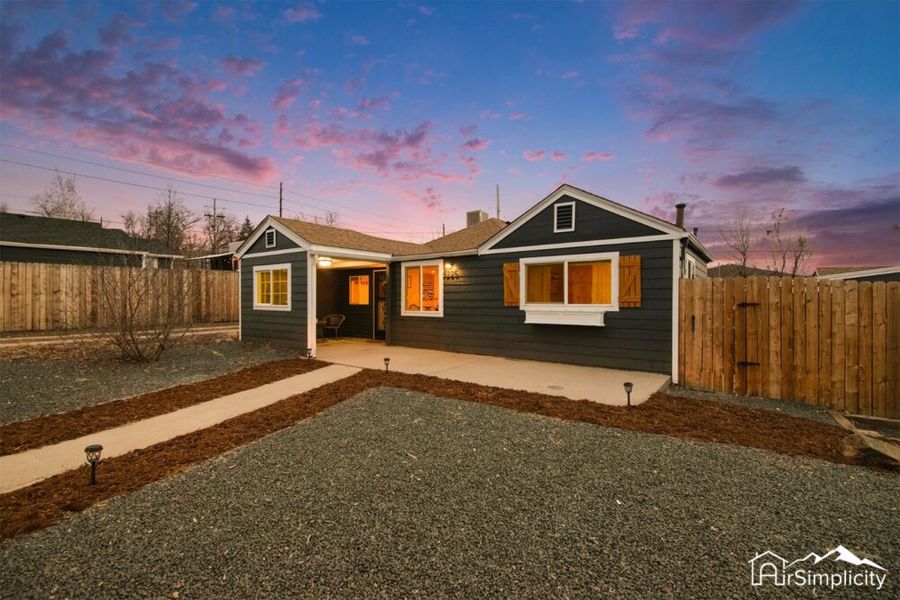 Boho Brilliance • 2 Homes • Pet-Friendly Main Image