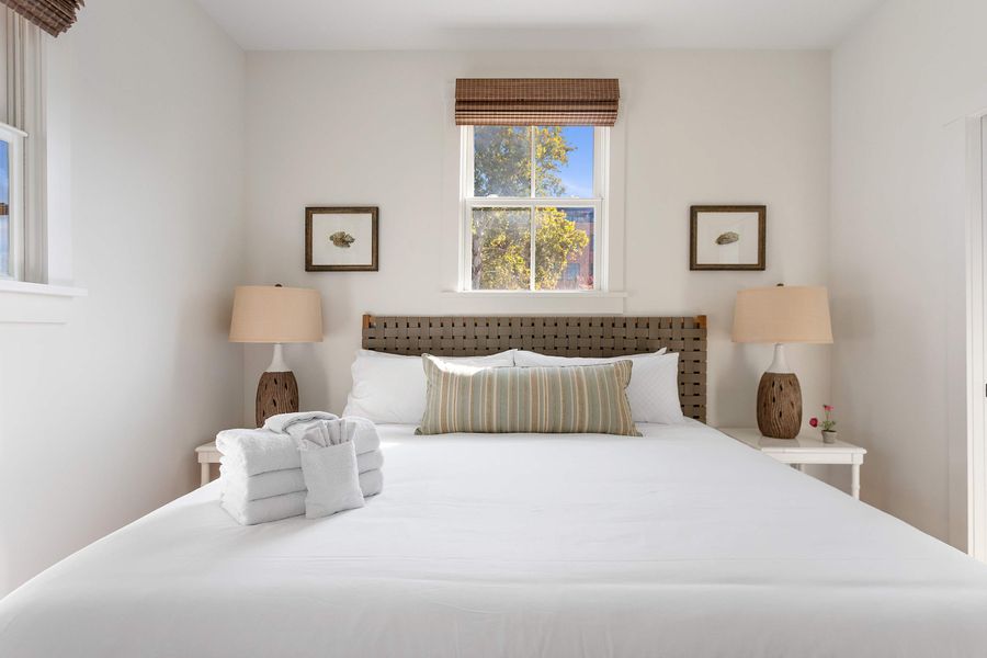 Bedroom #3: King Bed 
