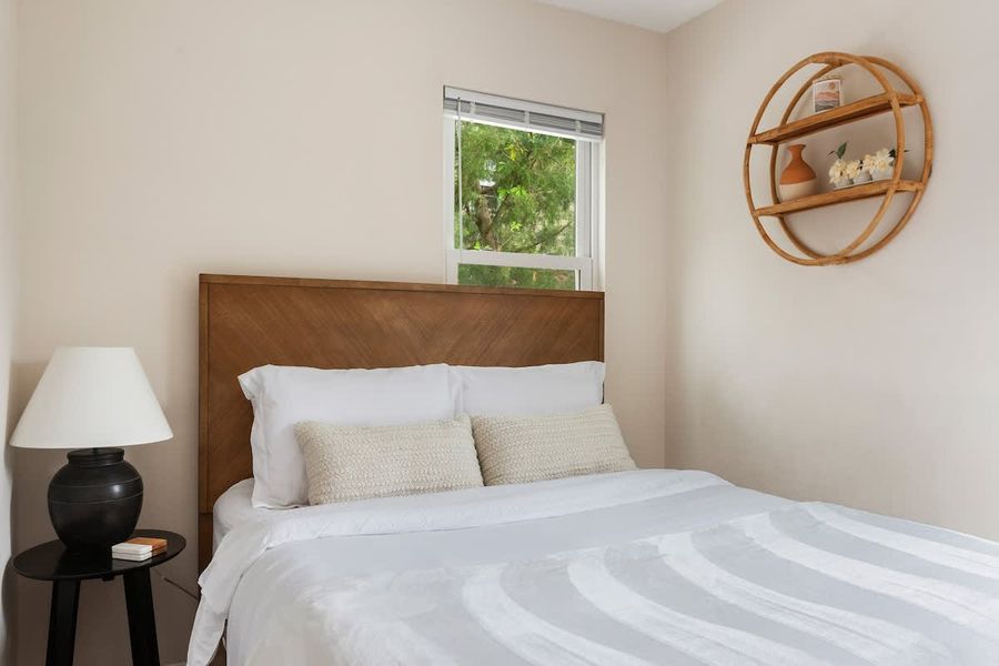 Bedroom #1: Queen Bed 
