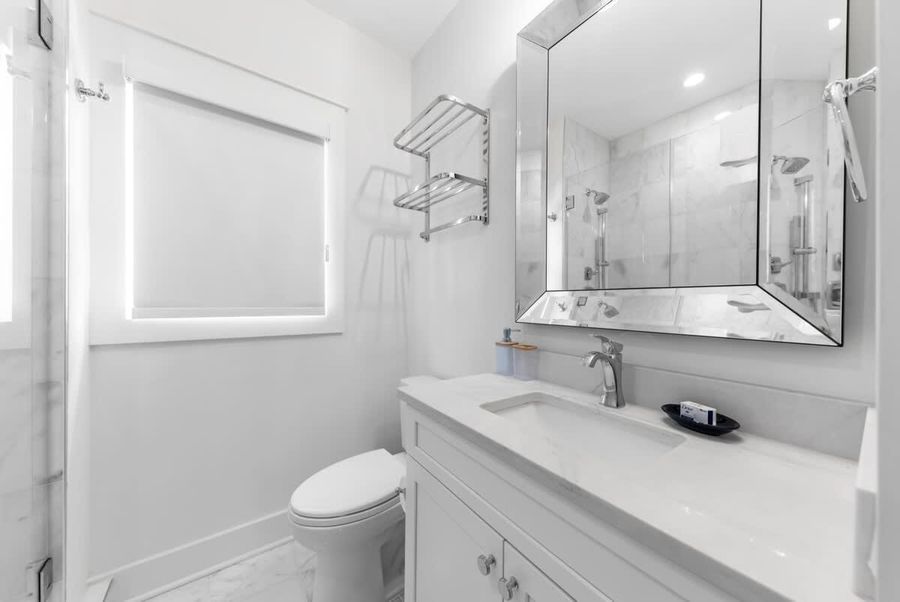 Bathroom 2: Walk-in shower