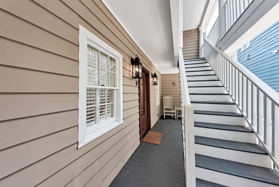 The home is nestled on the first floor.