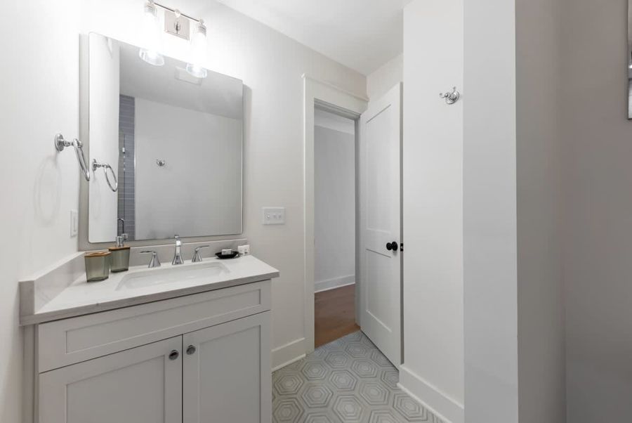 Wash your troubles away in the lovely 3-piece bathroom.