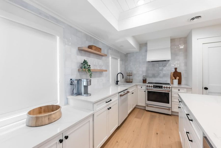 Prepare your favorite meals in the spacious, fully equipped kitchen.