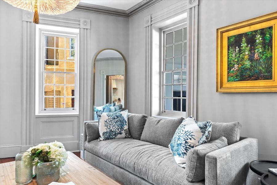 Spacious living room with seating for your entire group