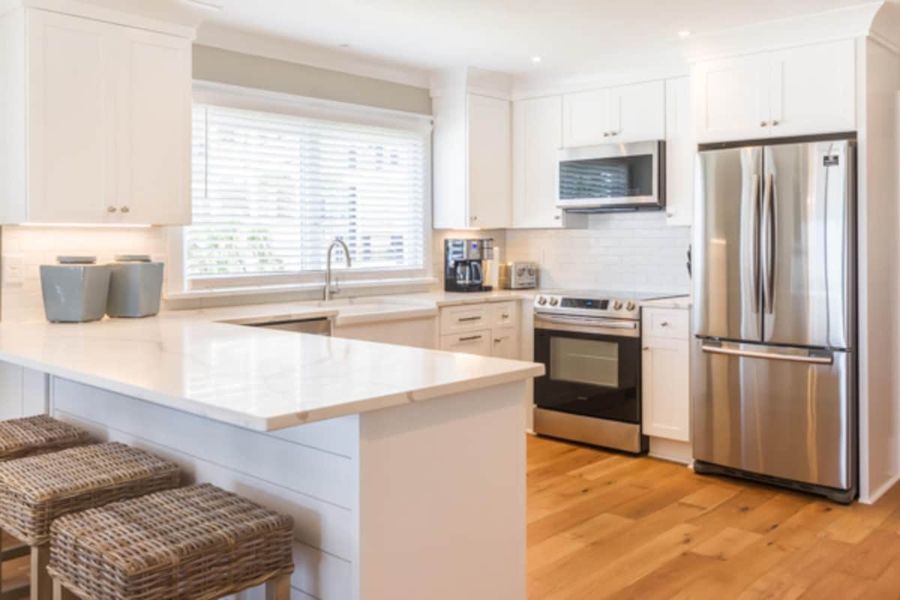 
Fully equipped kitchen with island seating for your group