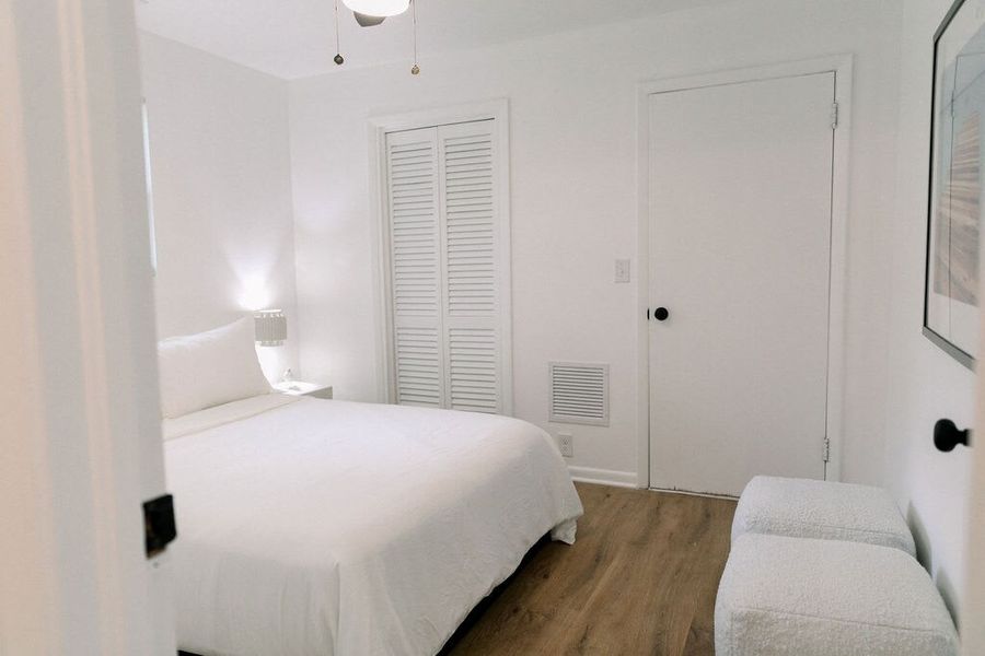 Bedroom 1: Queen bed