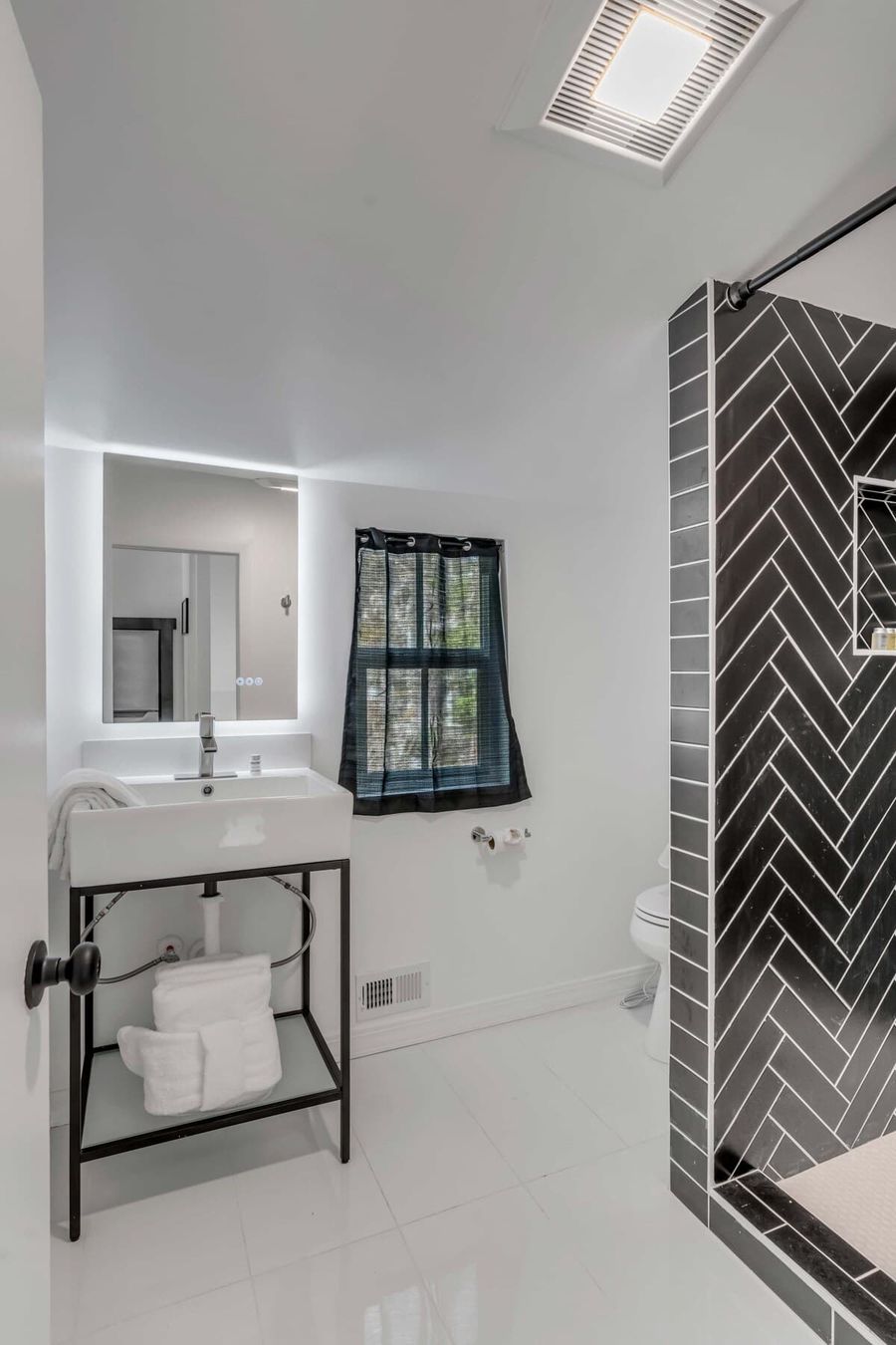 Bathroom 1: Walk-in shower