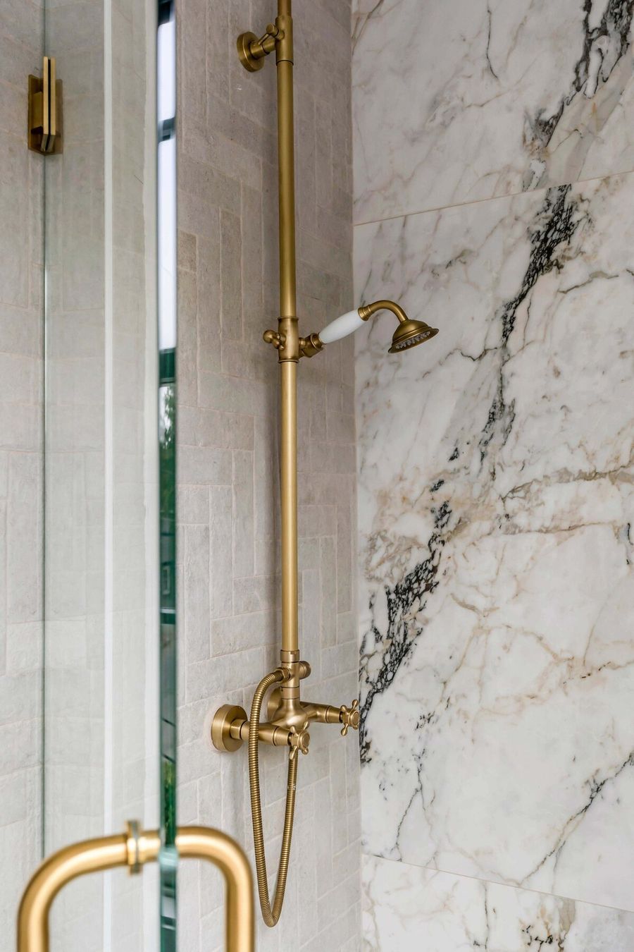 Bathroom 1: Walk-in shower