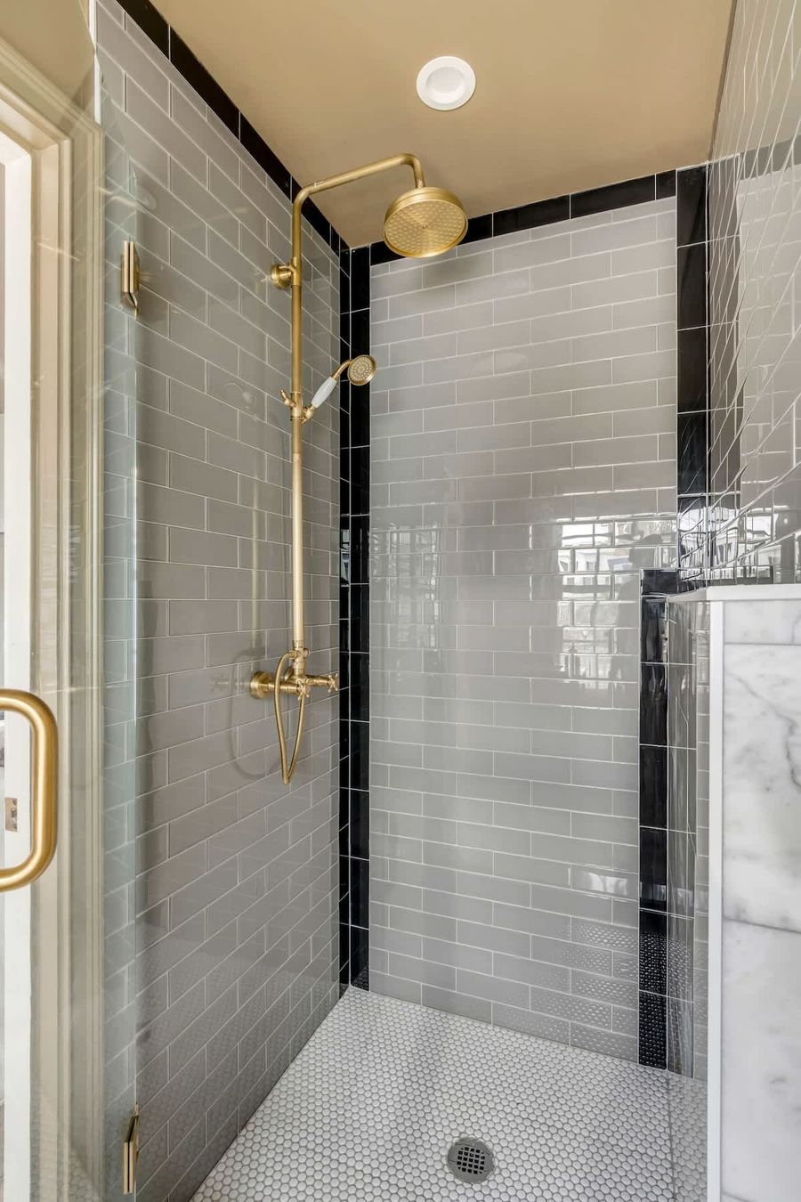 Bathroom 2: Walk-in shower