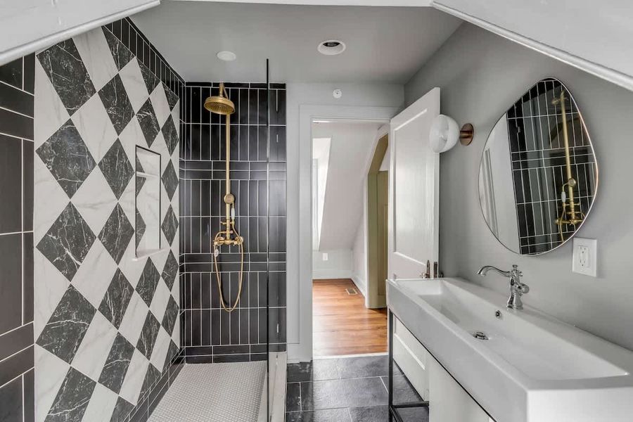 Bathroom 1: Walk-in shower
