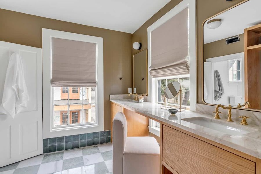 Stunning, newly renovated bathrooms with brand new fixtures and ample space to get ready for your night out on the town!