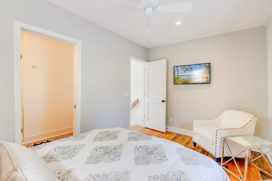 Bedroom 1: Queen bed