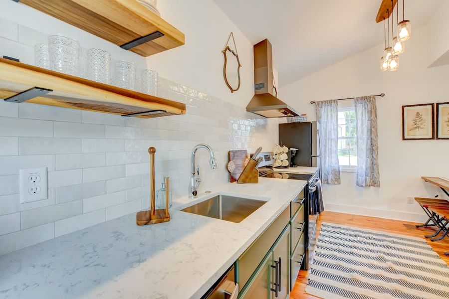 Fully equipped kitchen