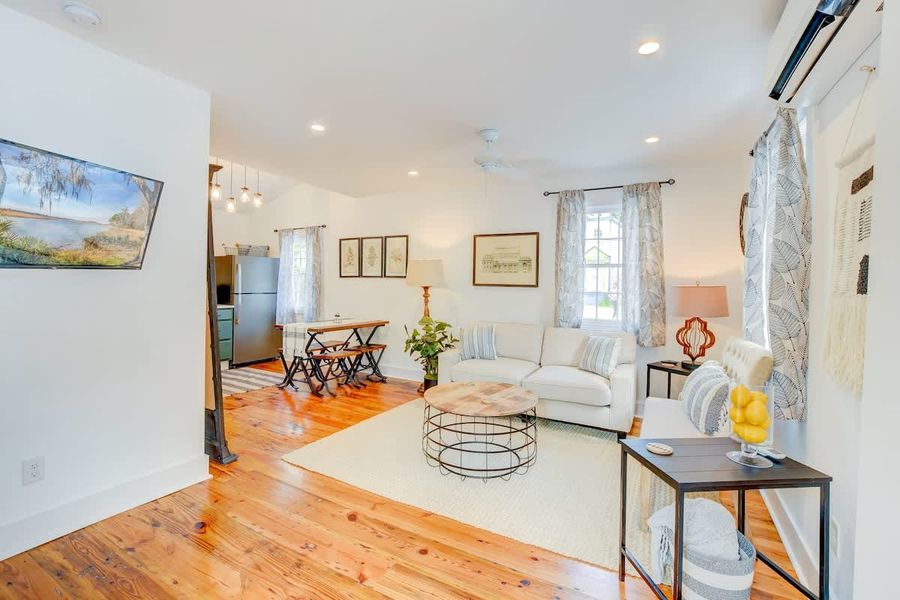 Spacious living room with seating 