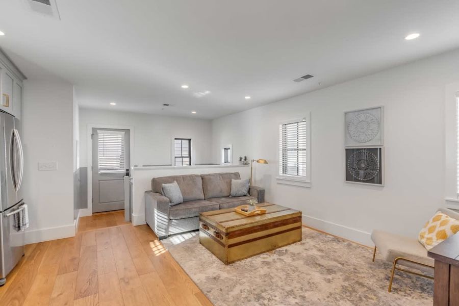 Spacious living room with seating for your entire group!