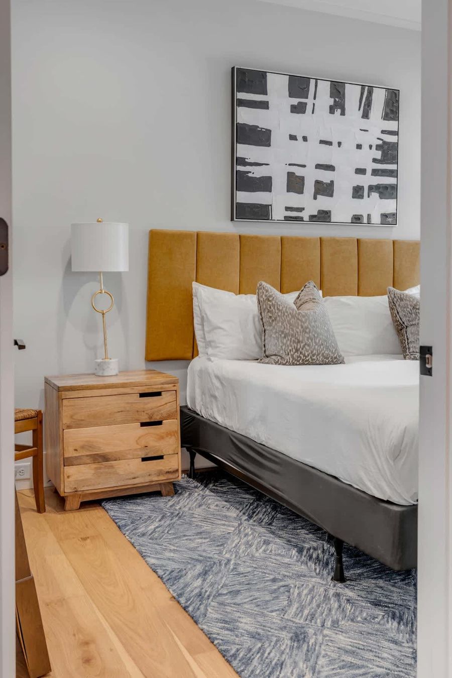 Bedroom 1: King Bed
