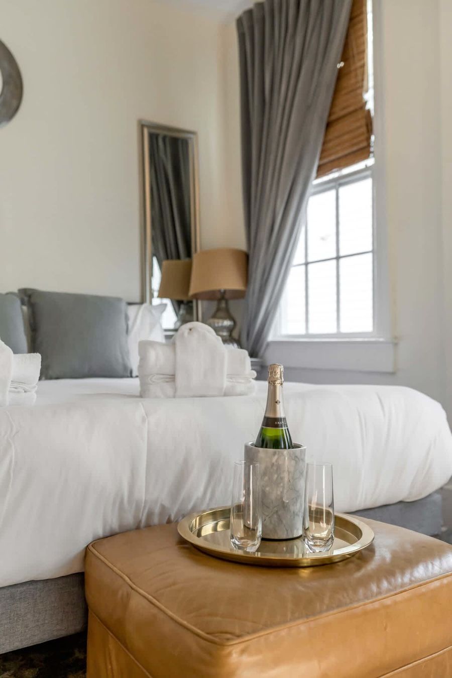 Bedroom 2: King Bed